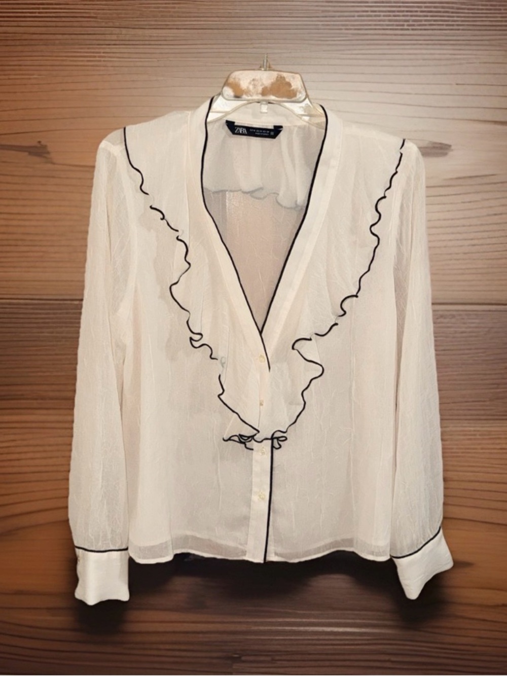 Zara Women’s Cream Blouse with Black Piping and Ruffle V-Neck-M-EC